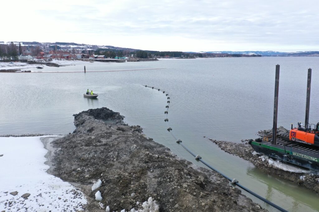 Sjøledning senkes i Mjøsa